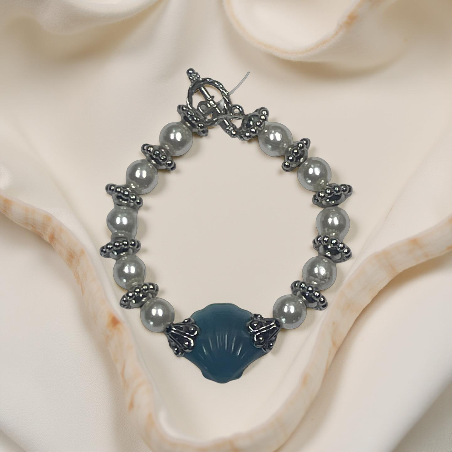 Teal Seashell & White Faux Pearl Resin Bracelet
